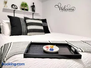 DC Oasis & Private Parking - Image 1