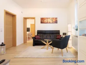 Modern Home Check-in & chill down auf 65 qm² - Image 1
