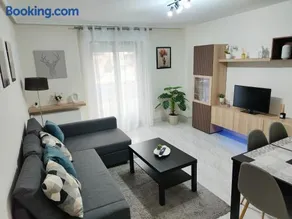 Exclusiva vivienda en el centro de Salamanca - Image 1
