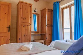 Ta Danjela Villa Sleeps 8 with Pool - Image 3