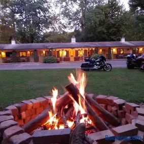 Rolling Brook Inn - Image 3