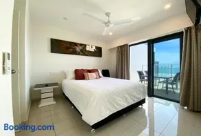 “PENZANCE” Great Location & Views at PenthousePads - Image 1