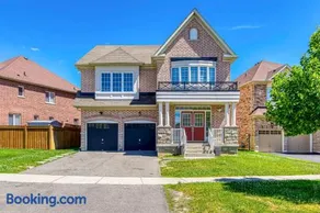 Executive four BR Home Brampton Credit Valley - Image 1