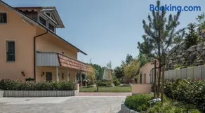 Hotel Mutz Garni - Image 4