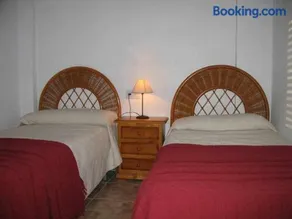 Threebed threebath beach holiday home - Image 2