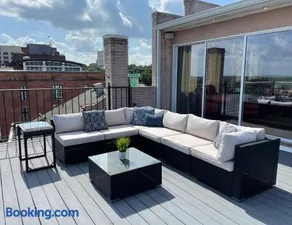 Riverview Penthouse - Image 2