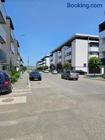 Apartament zona aeroport - Image 5