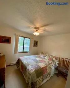 Sandy Lake Lodge - Image 2