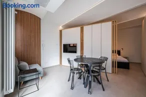 Suite on canvas near the city of Ferrari - Image 4