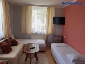 Mira Guest House - Image 3