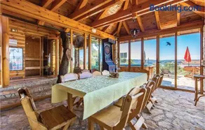 Gorgeous Apartment In Supetarska Draga With Sauna - Image 5