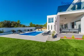 Villa con barbacoa, terraza y sauna | Vistas al agua - Image 2