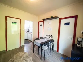 Liget Holiday Home - Image 5