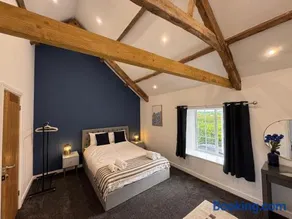 Manor View - Luxury Cottage Near Silverstone & Bicester - Image 4