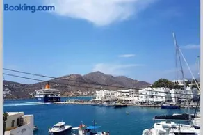 Yacht Front Apartment - No 1 - Image 3