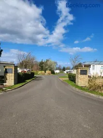 Gullane 5 Seton Sands Holiday Village Free Wifi - Image 2
