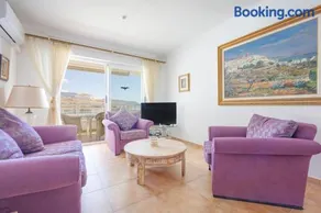 Appartement avec piscine, terrasse et internet haut débit | Vue mer - Image 3