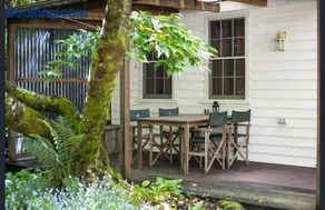 Jacomb's Cottage and Studio - Image 3
