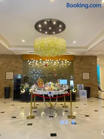 JL Suite Staycation near Venice Grand Canal Mall - Image 2