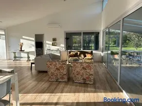 Casa de Campo en Chacras del Paraná - Image 1