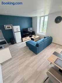 Appartement neuf, Parking privé, Jardin et BBQ - Image 1