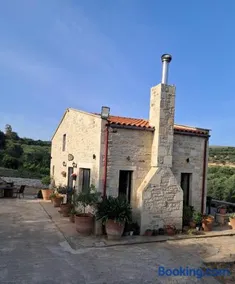 OLIVE LAND - ΓΗ ΤΗΣ ΕΛΙΑΣ / STONE VILLA. - Image 5