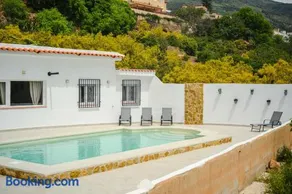 Finca Tres Aguas, Casa Rural con Piscina Privada - Image 3
