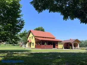 Pensiunea Mihade - Image 1