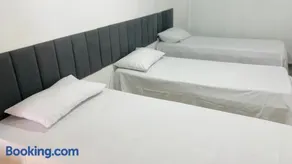 Casa em divinopólis com área gourmet e piscina, fogão a lenha - Image 4