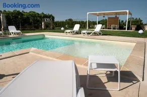 IL NOCE Salento Tourism Services - Image 1