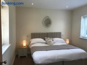 Spring Hill Cottages - Image 2