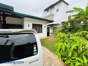 Pirivena Garden Family Resort- AC or Non AC Apartments - Image 3