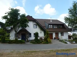 Cosy apartment with private garden in Brachthausen in the Sauerland - Image 2