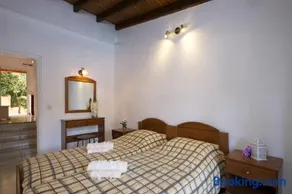 Philippos Hotel - Image 5