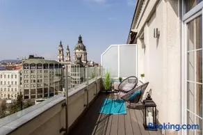 Eye of Budapest Penthouse - Image 3