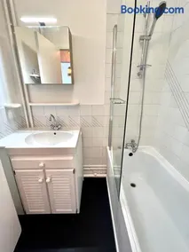 Nihal, Studio proche Zenith avec parking et balcon - Image 4