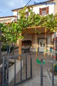 Holiday House Nova - Image 4