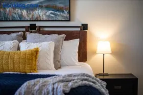 Apres Abode • Pet-Friendly Ski Retreat w/ Hot Tub - Image 2