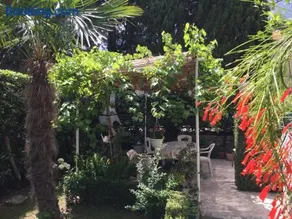Garden Apartment - Image 2