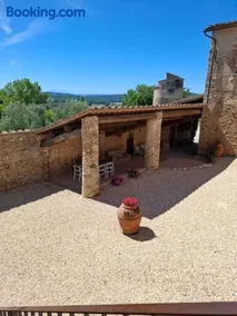 Agriturismo Antico Borgo La Villa - Image 2