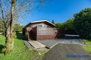 Laurel Lodge 6 with Hot Tub - Image 2