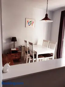 2 bedroom apartment in the old town, close to the beach - Image 3