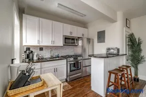 Calvert Cottage 3 - Perfect Location in Adams Morgan and Authentic Charm - Image 3