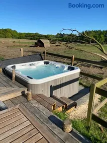 Poolhouse, no smoking everywhere - Image 1
