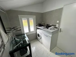Maison avec terrasse et jardin - Image 3