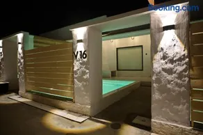 The Cove - Beach Resort & Club - Image 2