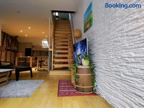 Cozy Penthouse in Bern Center - Image 2