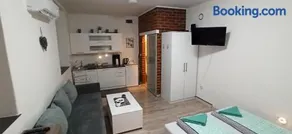 Helly's apartman - self check-in - - Image 2