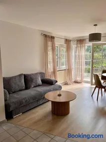 Gemütliches 2-Zimmer-Apartment mit Terrasse und eigenem Parkplatz - Image 2