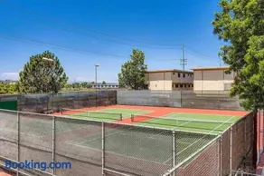 Point Loma Oasis with Tennis Pool and more Coastal Vibe - Image 4